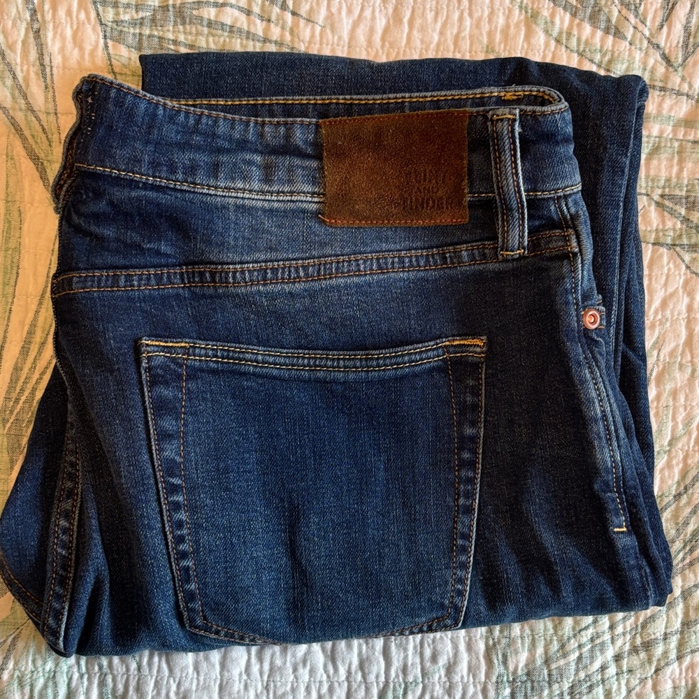 Blue Denim Jeans with Brown Patch Classic fit, size 33/32